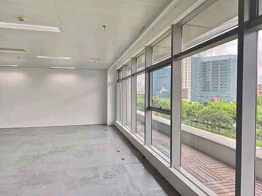 展想广场1362平办公室出租